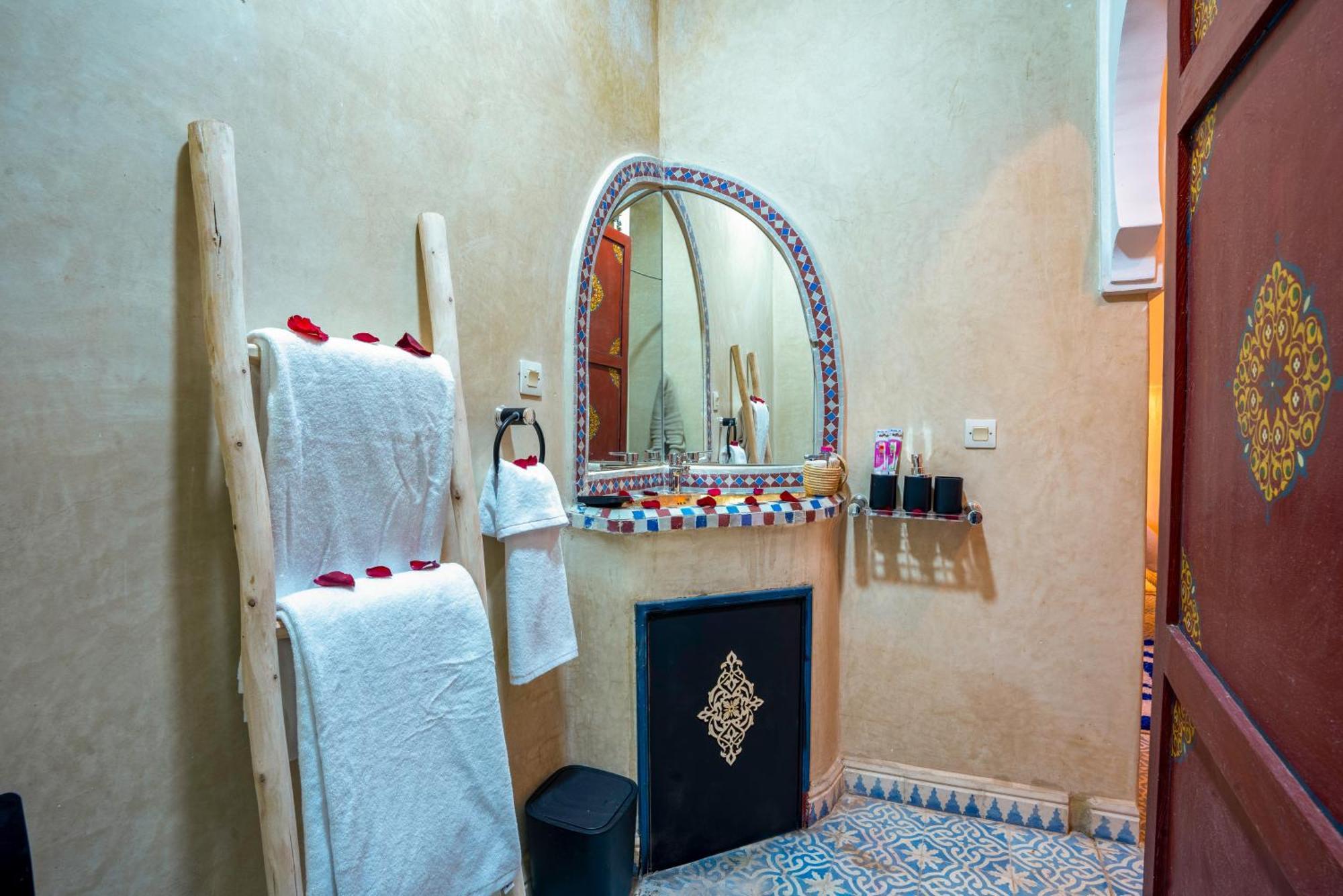 Riad Le Graff Pink Marrakesh Eksteriør bilde
