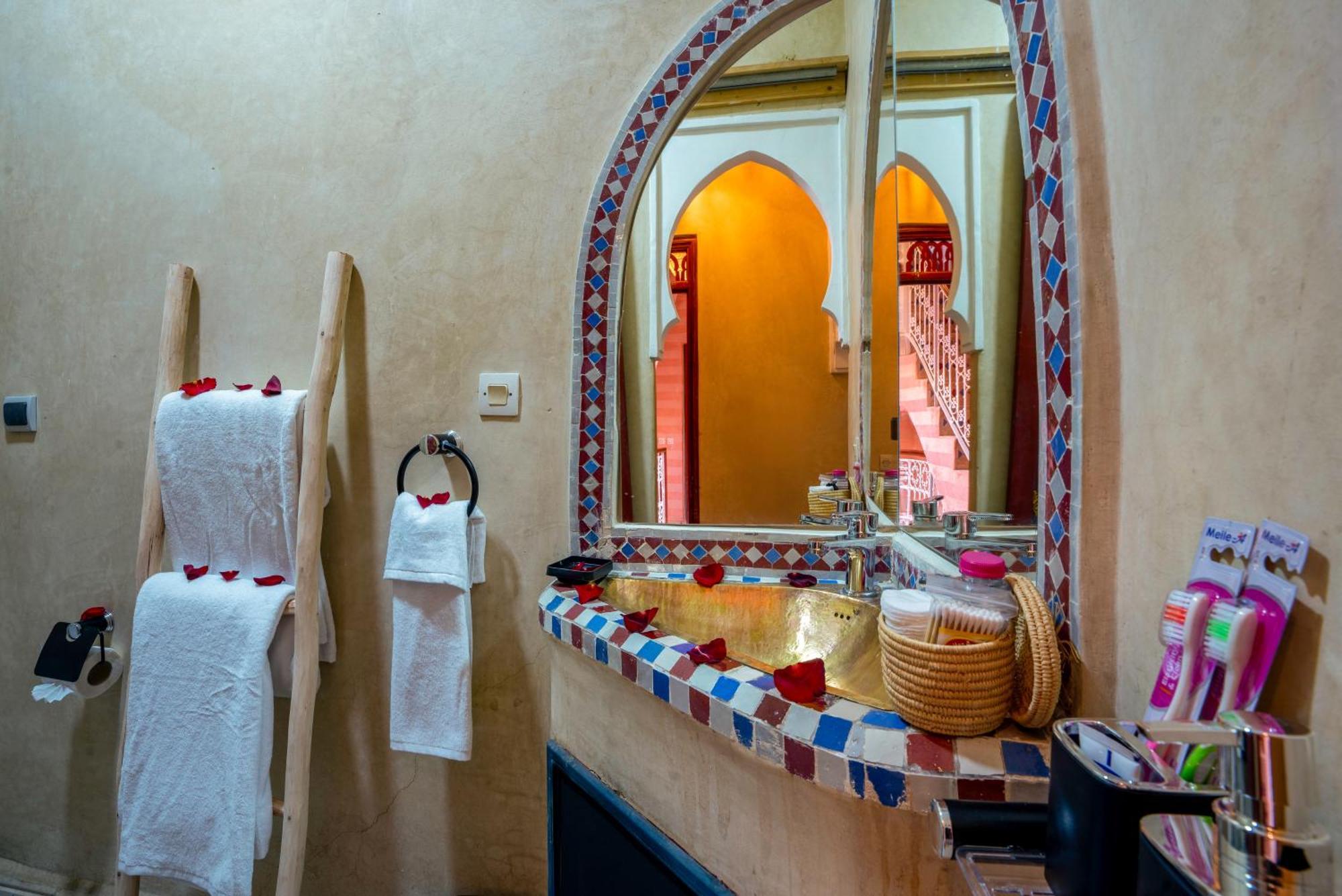 Riad Le Graff Pink Marrakesh Eksteriør bilde