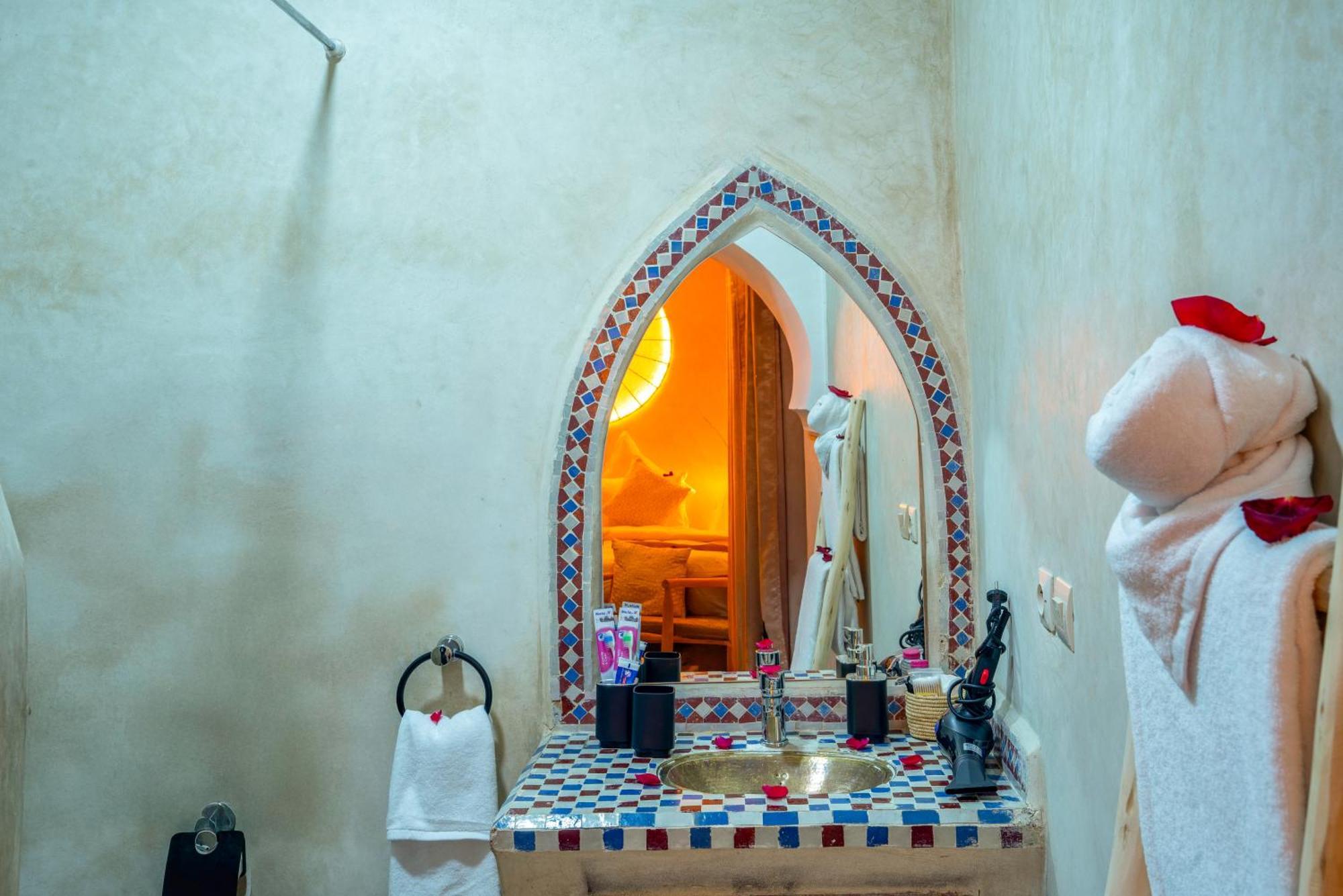 Riad Le Graff Pink Marrakesh Eksteriør bilde