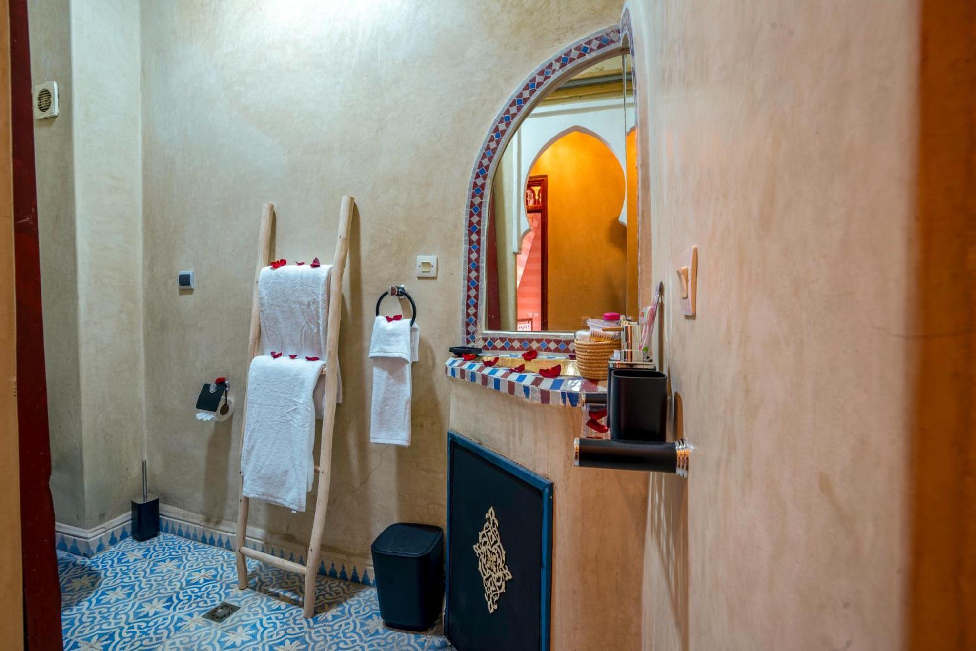 Riad Le Graff Pink Marrakesh Eksteriør bilde